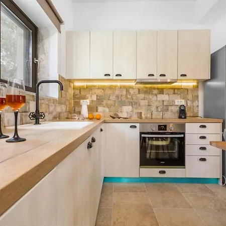 Astarte - Casa Petra Elia With Pool וילה *